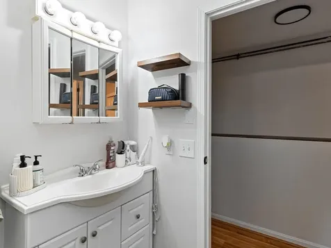 309 Sugar Tree Lane South Burlington VT 05403