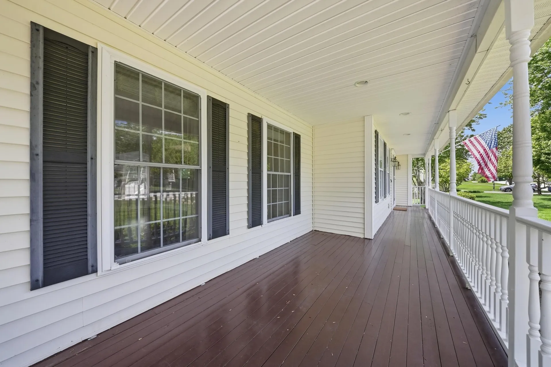 13 Stirling Avenue Hooksett NH 03106