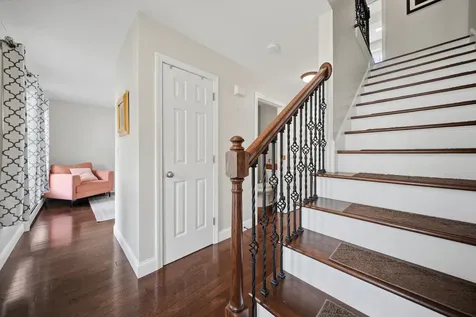 13 Stirling Avenue Hooksett NH 03106