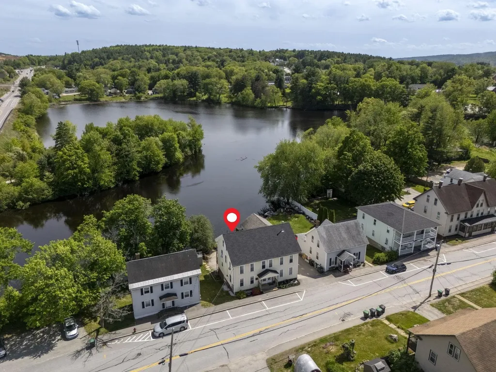 127 Glass Street Pembroke NH 03275