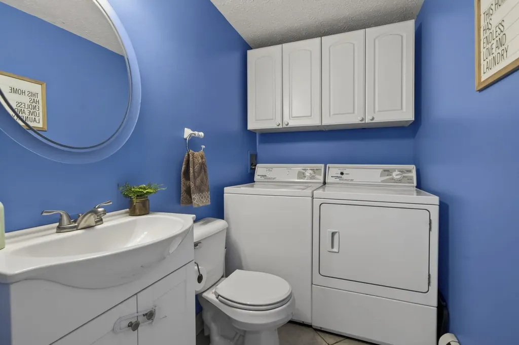 127 Glass Street Pembroke NH 03275