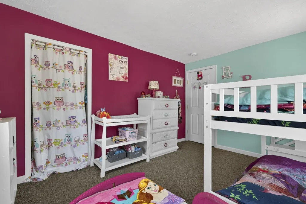 127 Glass Street Pembroke NH 03275