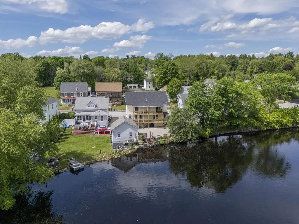 127 Glass Street Pembroke NH 03275
