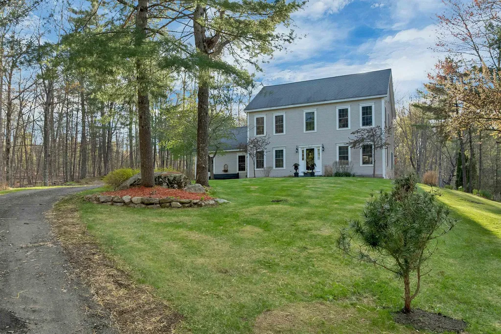 58 Pointe Trinity Drive Strafford NH 03884
