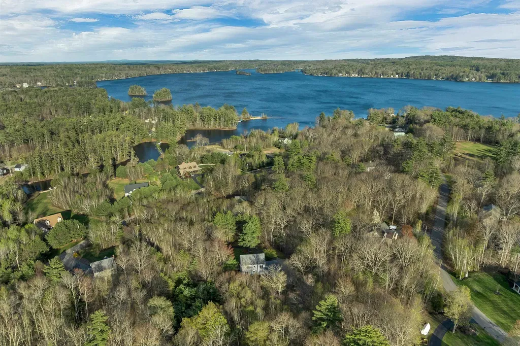 58 Pointe Trinity Drive Strafford NH 03884