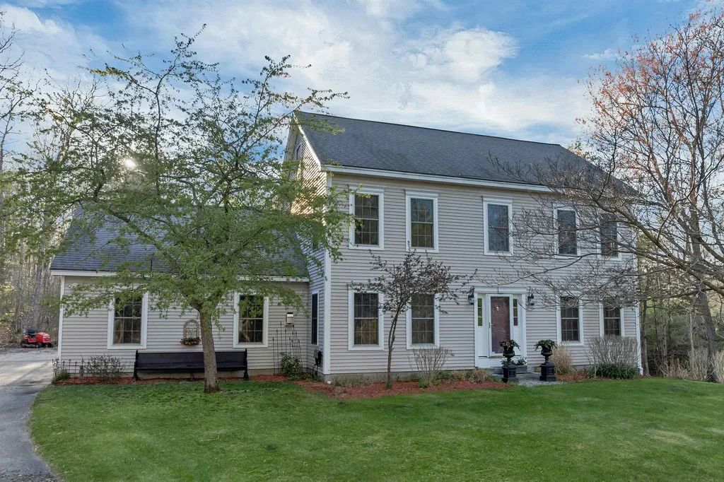 58 Pointe Trinity Drive Strafford NH 03884