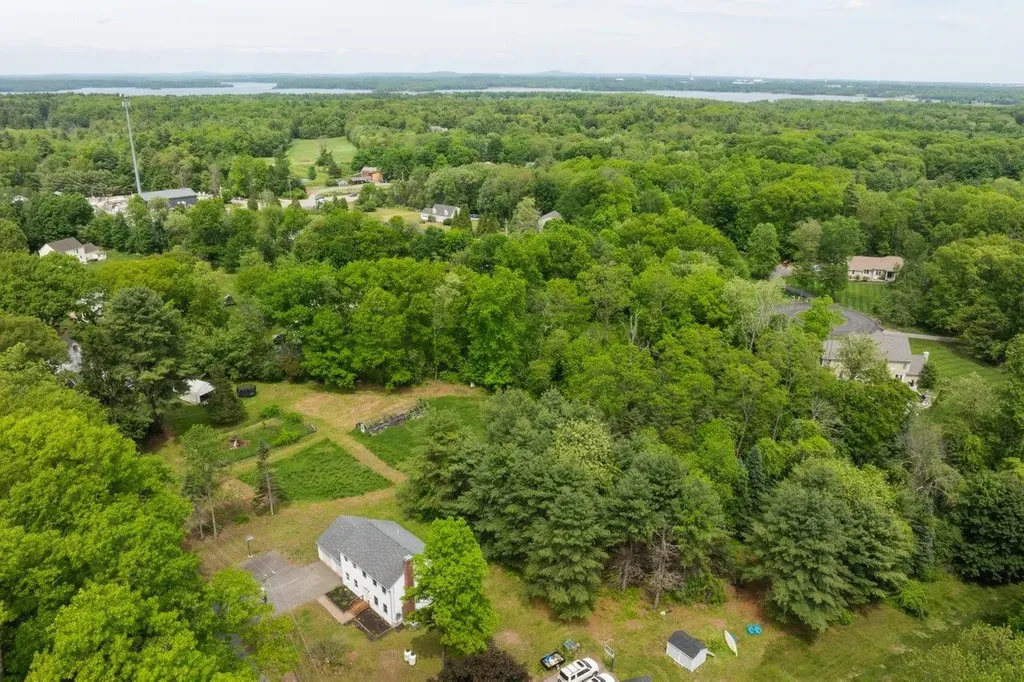 11 Lovell Road Stratham NH 03885
