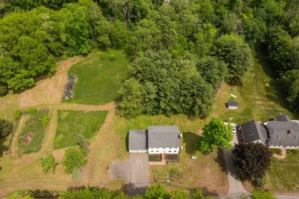11 Lovell Road Stratham NH 03885