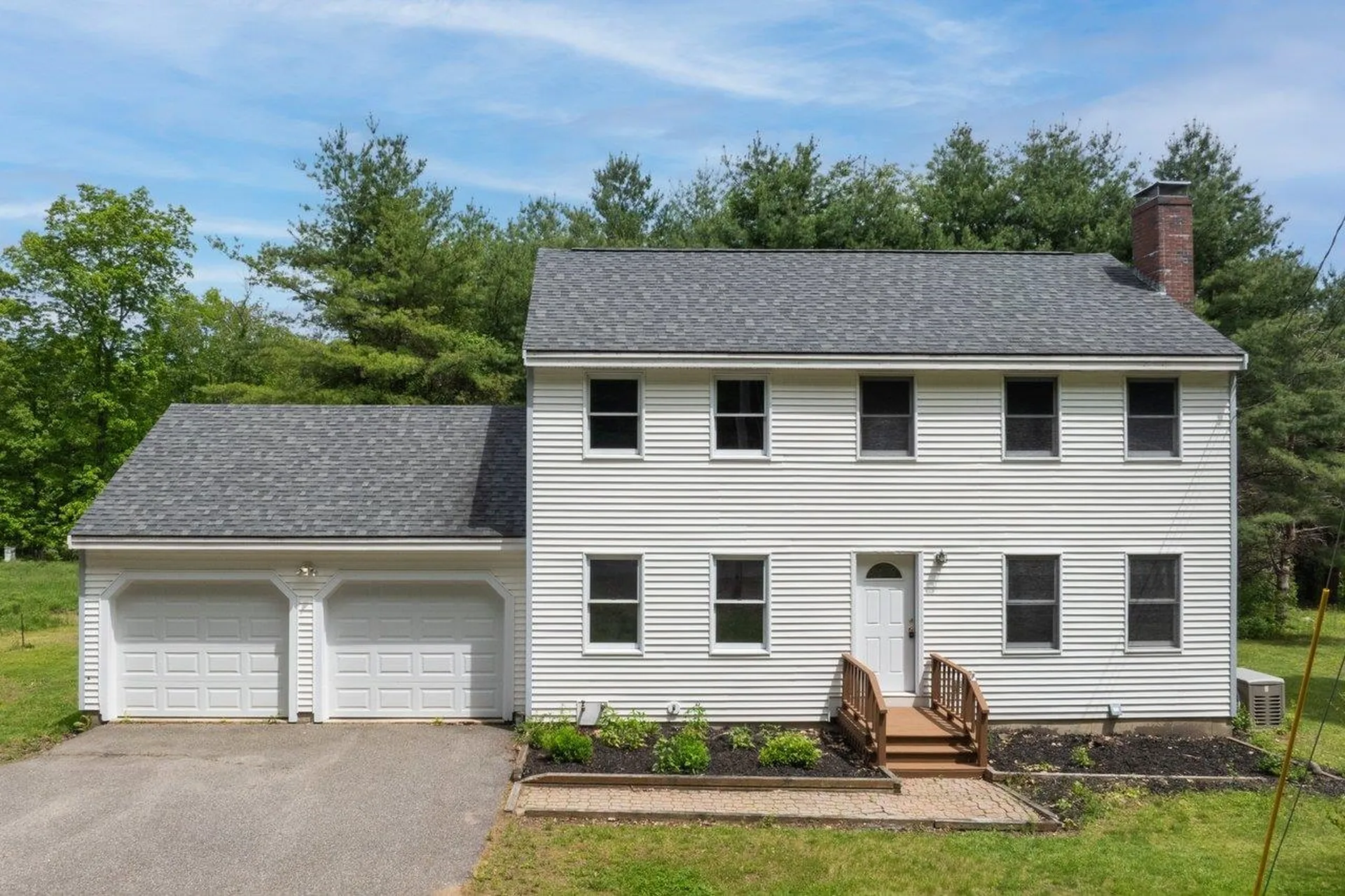 11 Lovell Road Stratham NH 03885