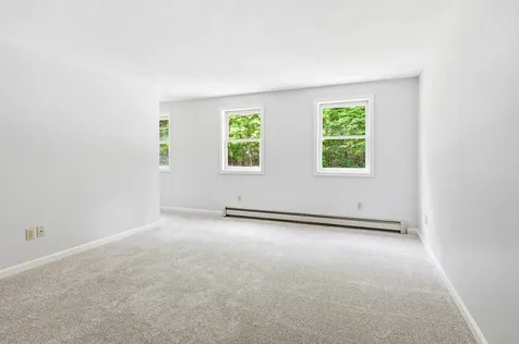 11 Lovell Road Stratham NH 03885