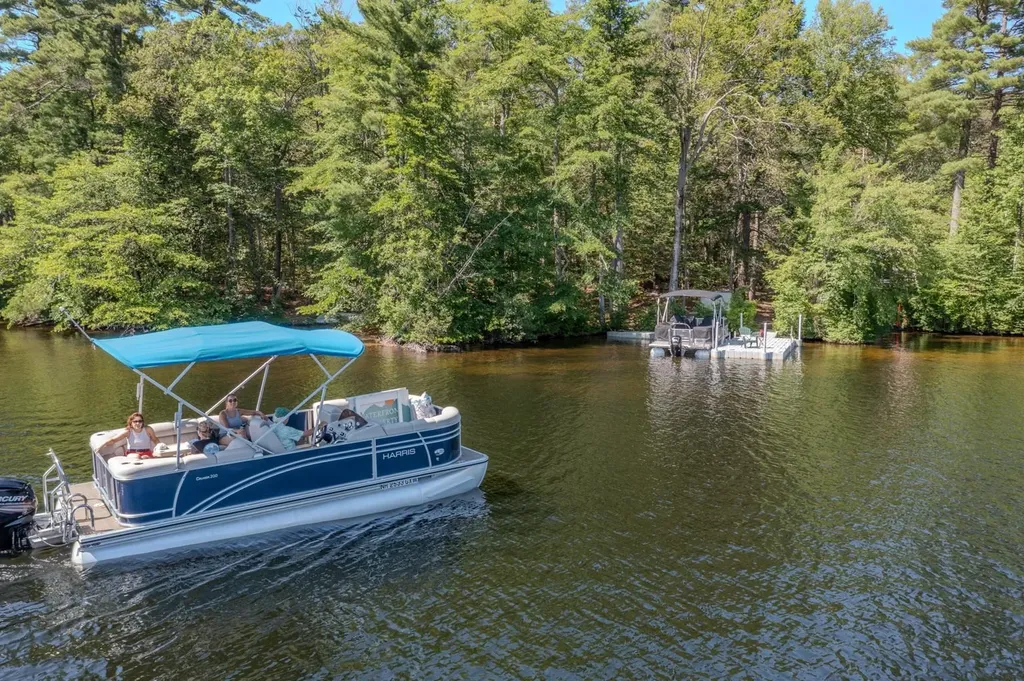 60 Beech Island Strafford NH 03884