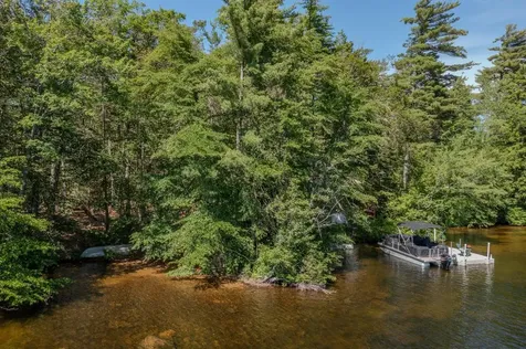 60 Beech Island Strafford NH 03884