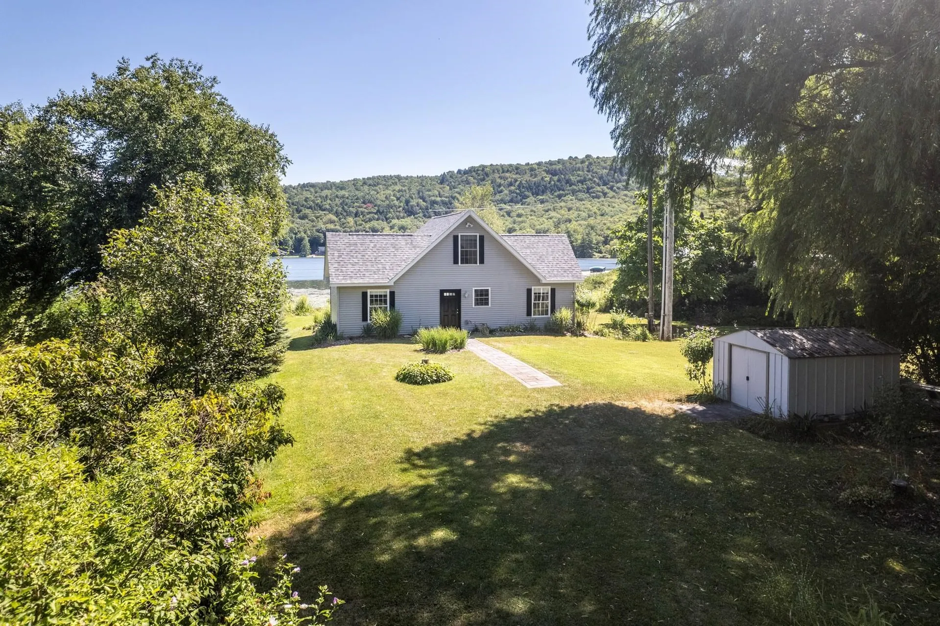 558 Burr Pond Road Sudbury VT 05733