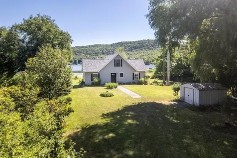 558 Burr Pond Road Sudbury VT 05733