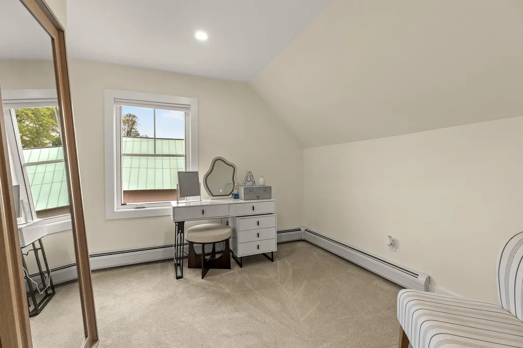 225 Latham Works Lane Hartford VT 05001