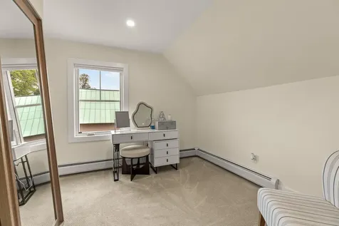225 Latham Works Lane Hartford VT 05001
