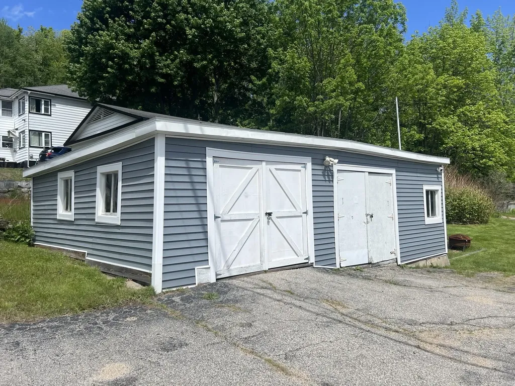 553 Western Avenue Berlin NH 03570