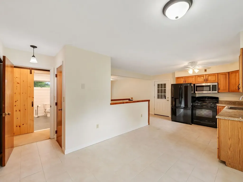 1457 Sand Road Ferrisburgh VT 05456