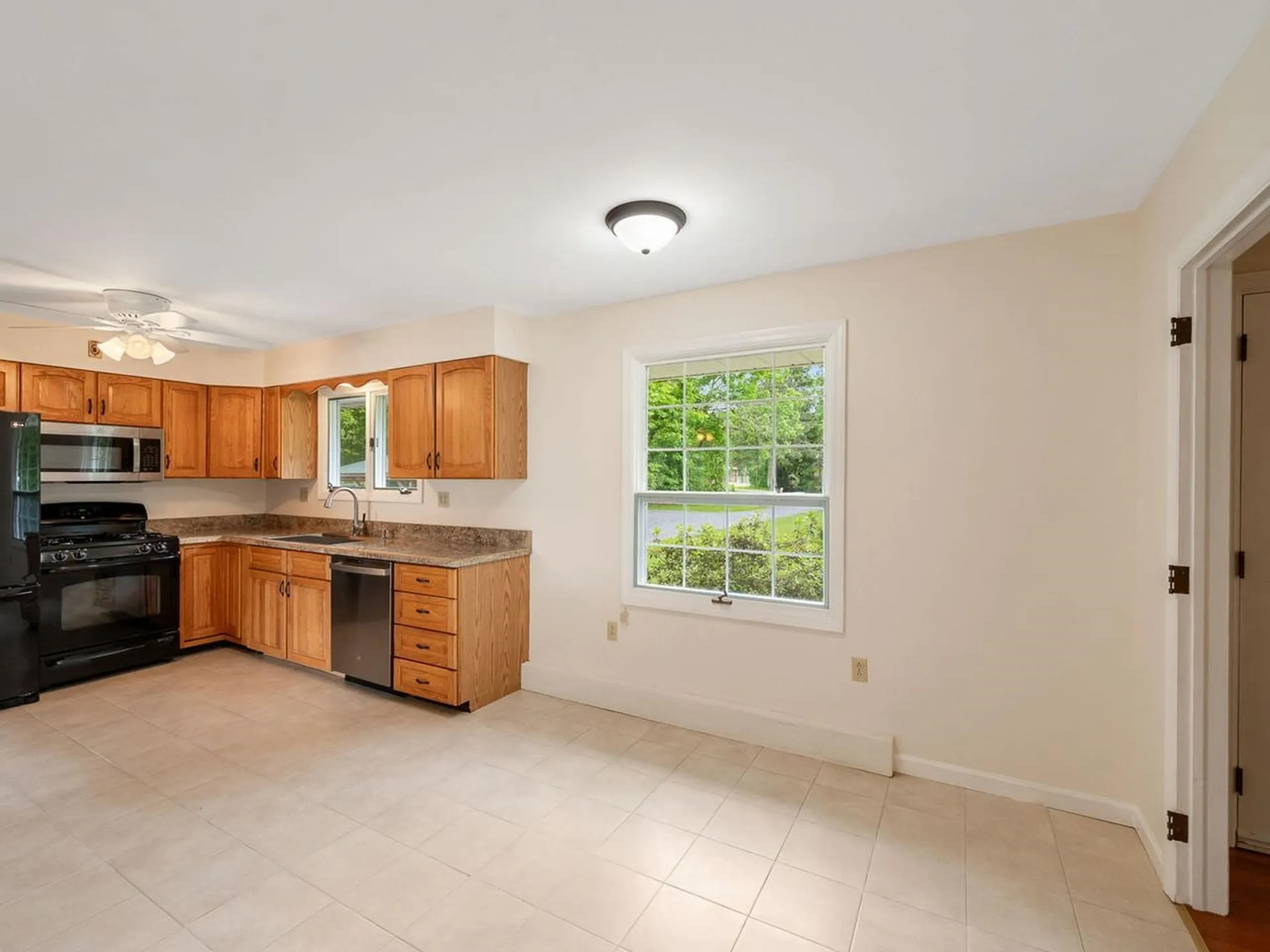 1457 Sand Road Ferrisburgh VT 05456