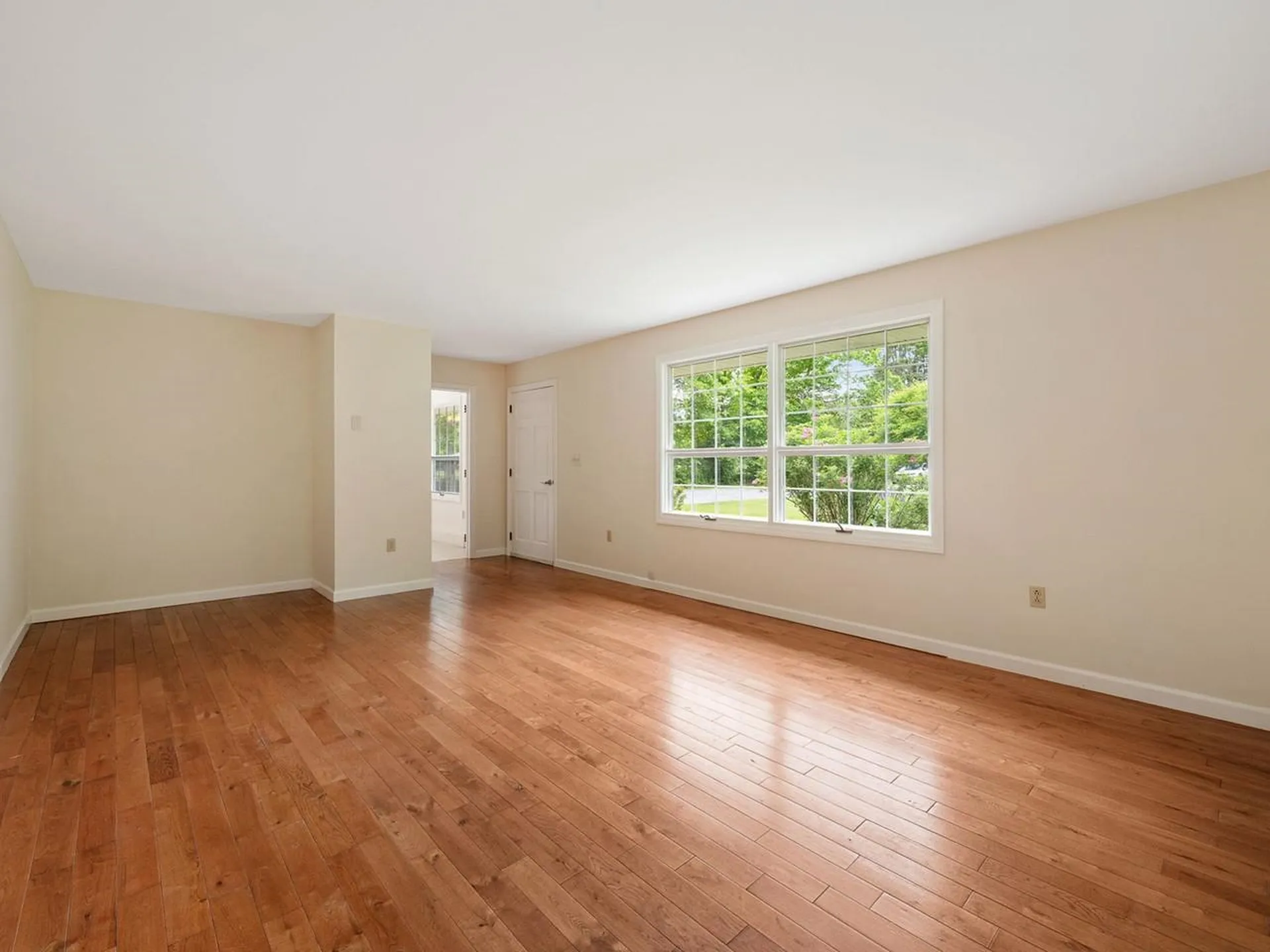 1457 Sand Road Ferrisburgh VT 05456