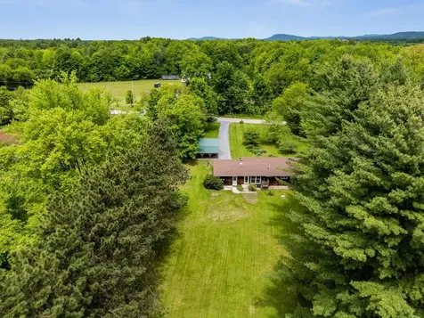 1457 Sand Road Ferrisburgh VT 05456