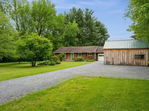 1457 Sand Road Ferrisburgh VT 05456