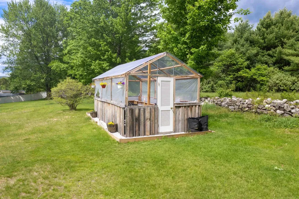12 Laverne Drive Rutland City VT 05701
