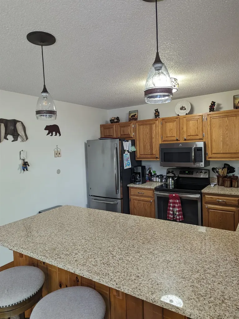 17 Cascade Drive Woodstock NH 03262
