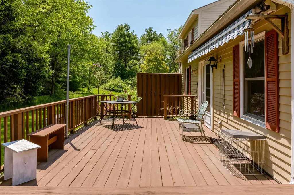 60 Fieldstone Way Hartford VT 05001