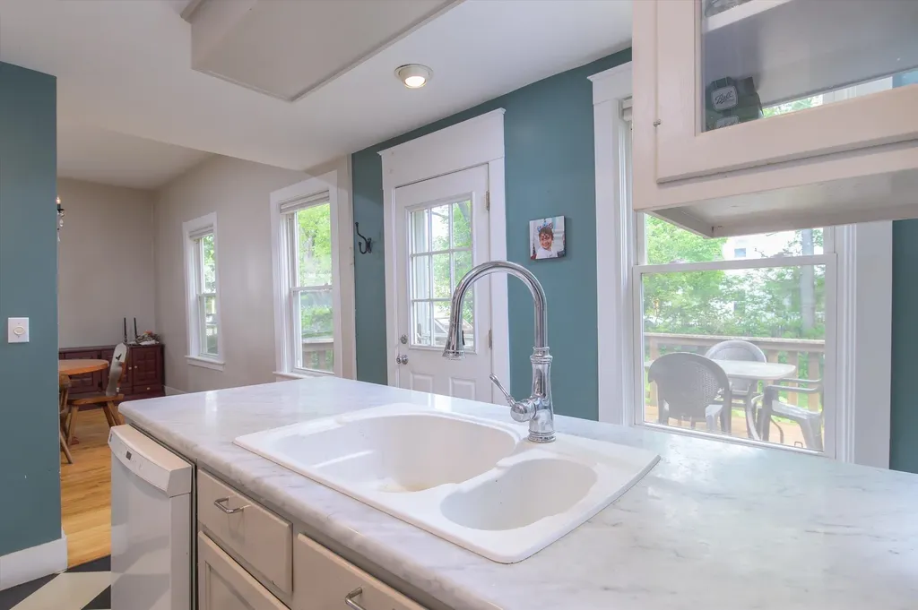 7 Academy Avenue Rockingham VT 05154