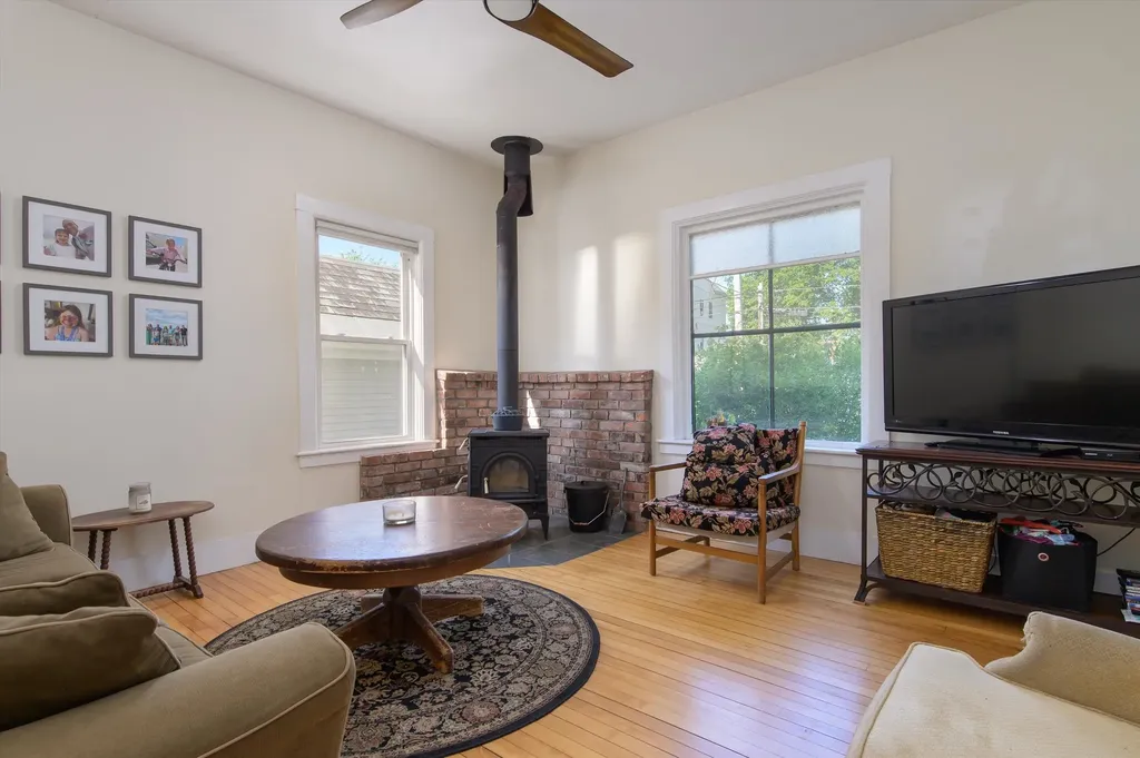 7 Academy Avenue Rockingham VT 05154