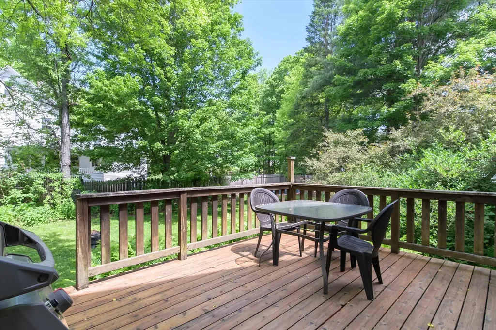7 Academy Avenue Rockingham VT 05154