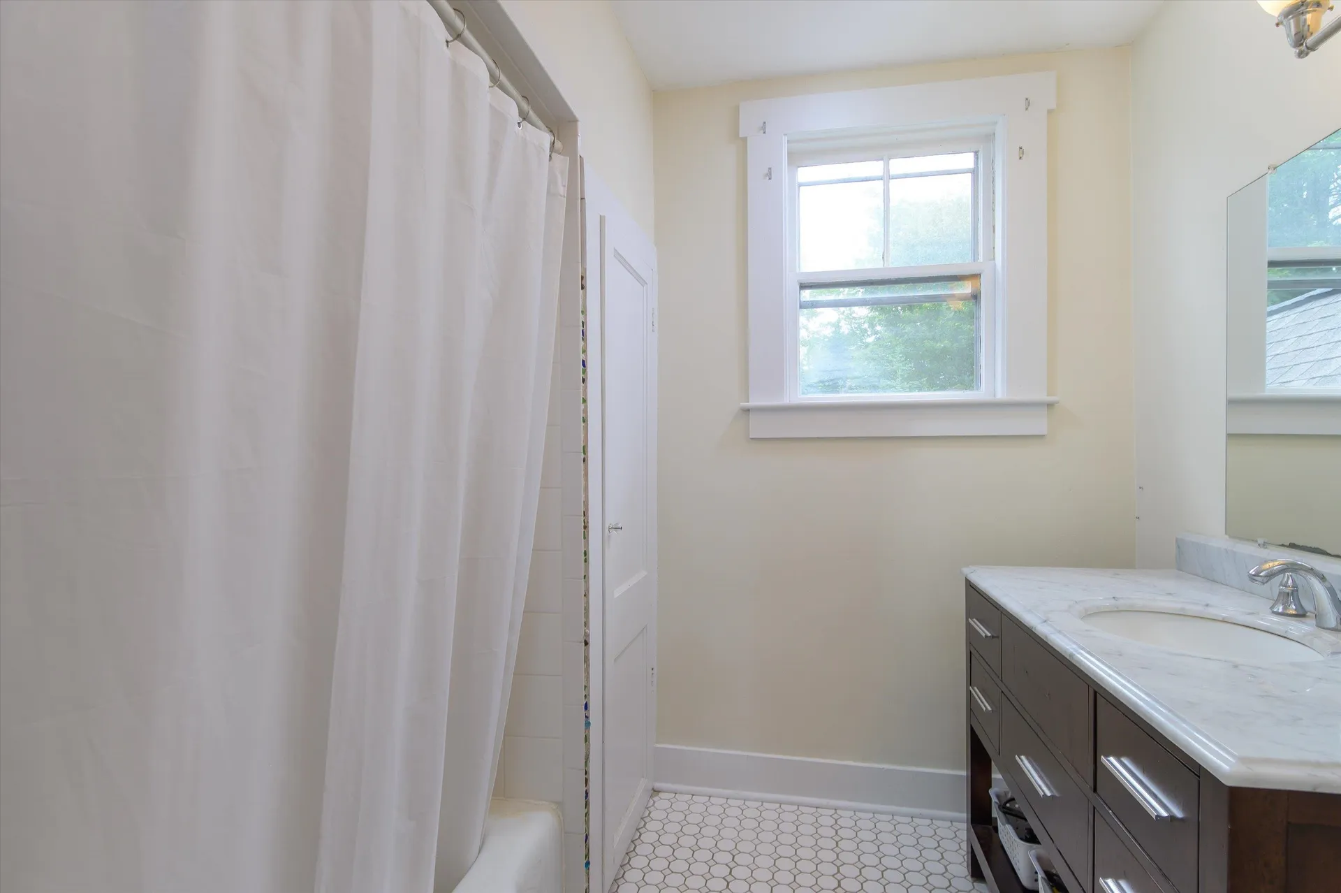 7 Academy Avenue Rockingham VT 05154