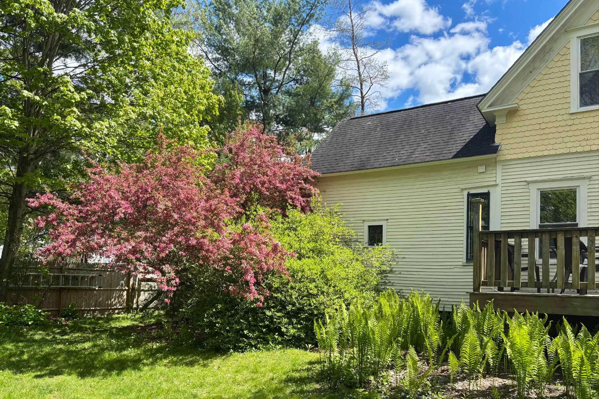 7 Academy Avenue Rockingham VT 05154