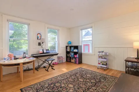 7 Academy Avenue Rockingham VT 05154