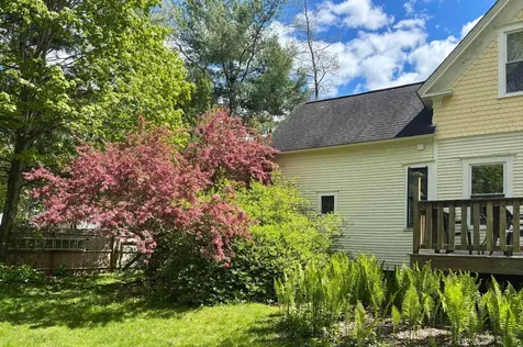7 Academy Avenue Rockingham VT 05154