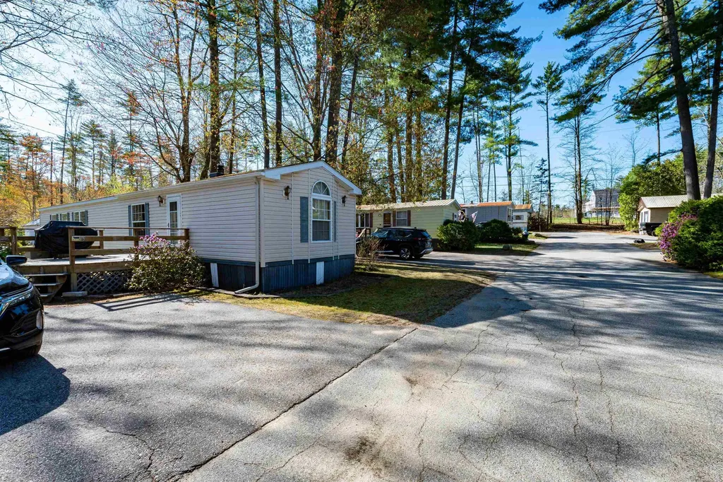 419 White Mountain Highway Conway NH 03860