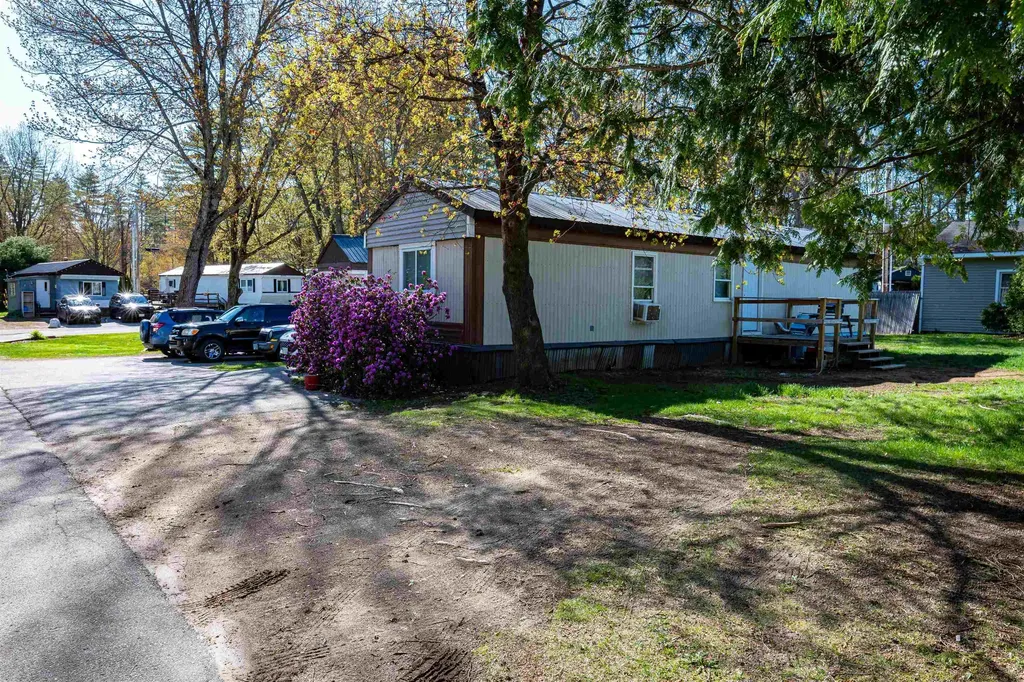 419 White Mountain Highway Conway NH 03860
