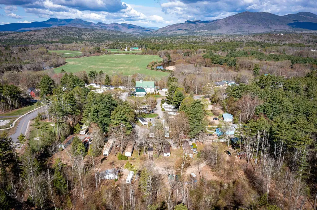 419 White Mountain Highway Conway NH 03860