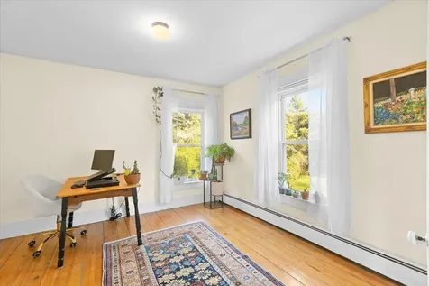 61 Braeburn Lane Barnet VT 05821