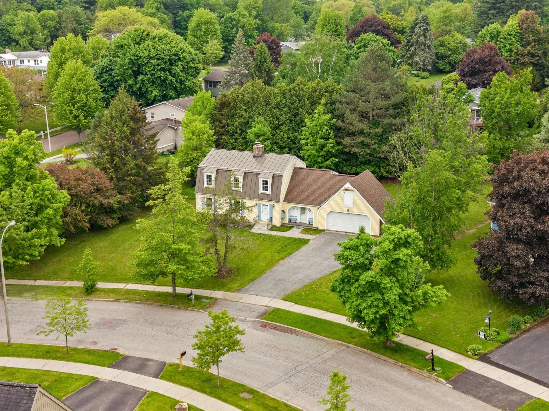 17 Brook Drive Burlington VT 05408