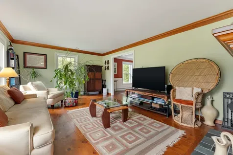 17 Brook Drive Burlington VT 05408