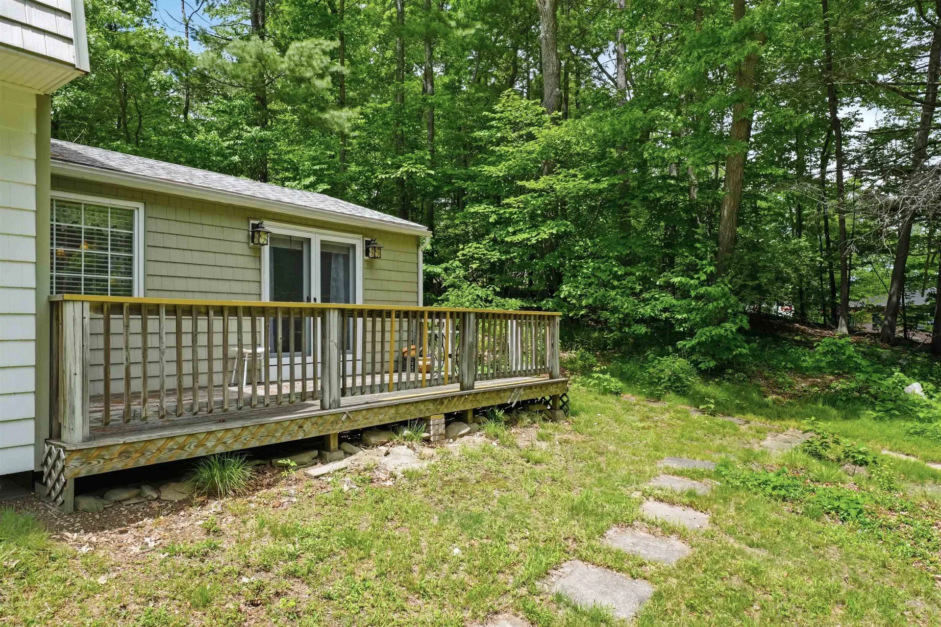 17 Rolling Ridge Road Windham NH 03087