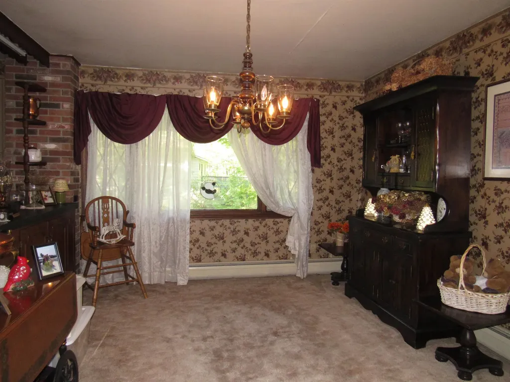 96 Stagecoach Drive Newport City VT 05855