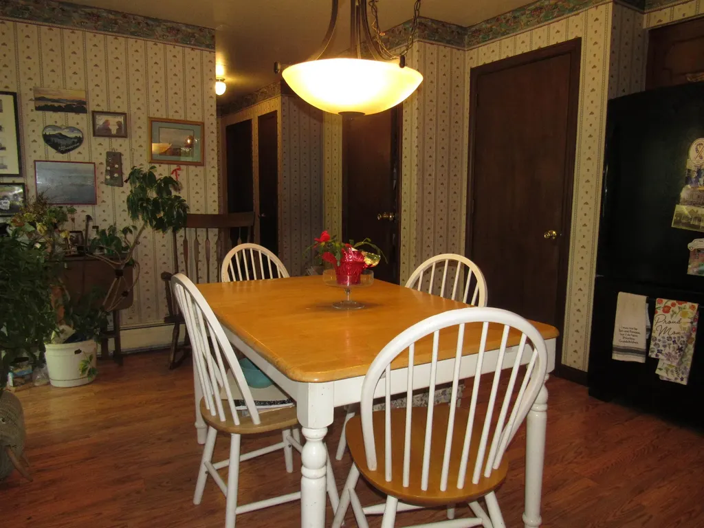 96 Stagecoach Drive Newport City VT 05855