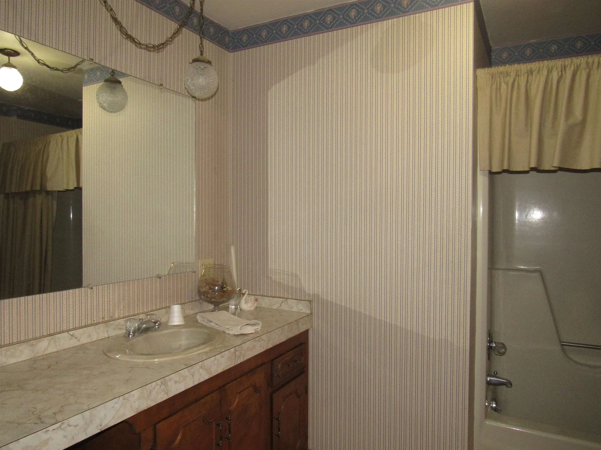 96 Stagecoach Drive Newport City VT 05855