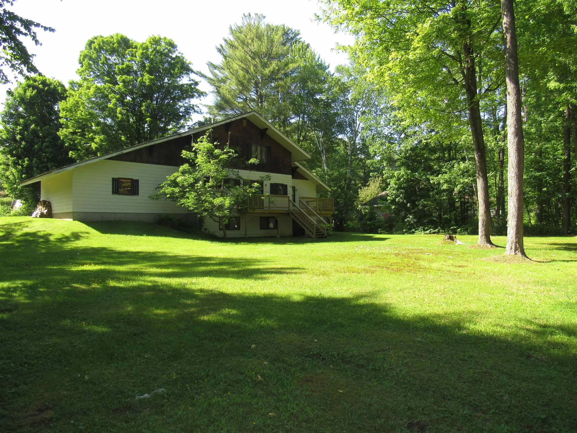 96 Stagecoach Drive Newport City VT 05855