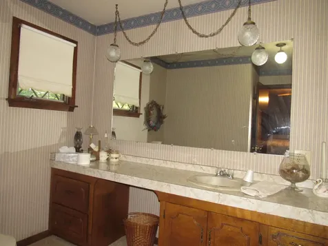 96 Stagecoach Drive Newport City VT 05855