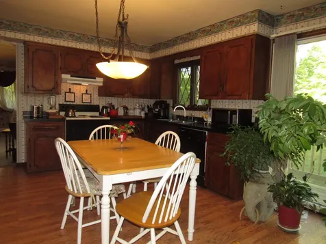 96 Stagecoach Drive Newport City VT 05855