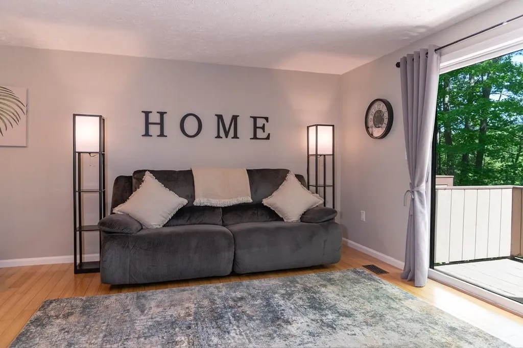 503 Eastview Drive Wilton NH 03086